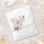 エレガントな水彩ソフトピンクの花柄 サンクス フェイバーバッグ (クリップ留めされた状態)