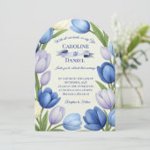 エレガントな水彩チューリップリースのウェディングデザイン ブルー アイボリー 招待状 (スタンド正面)