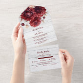 エレガントな水彩バーガンディダリアのウェディング オールインワン招待状 (貼ってはがせる)