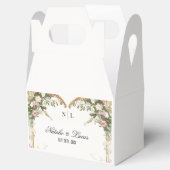 エレガントな水彩花のハートアーチのウェディング フェイバーボックス (オープン)