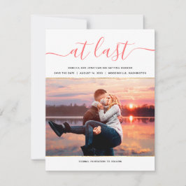 エレガントな生きている珊瑚の写真のモダンの保存日付 招待状