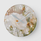 エレガントな白いバラの花 植物自然写真 ラウンド壁時計 (正面)