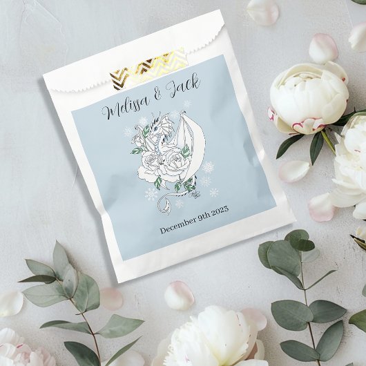 エレガントな白い冬の幻想のドラゴンとバラのウェディング フェイバーバッグ