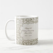 エレガントな真珠の第30結婚記念日 コーヒーマグカップ (左)