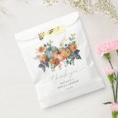 エレガントな秋のブライダルシャワー フェイバーバッグ (封をした状態)