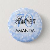 エレガントな第70誕生会の青いグリッターライト 缶バッジ (正面)