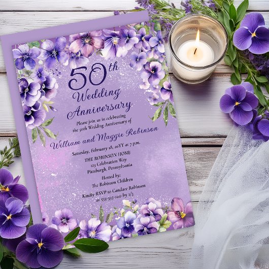 エレガントな紫のスミレ 50周年結婚記念日 招待状
