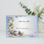 エレガントな紫の花と蝶のテーブルプレイスカード 招待状 (スタンド正面)