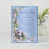 エレガントな紫の花と蝶の誕生日 招待状 (スタンド正面)