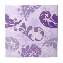 エレガントな紫色の羽パターン