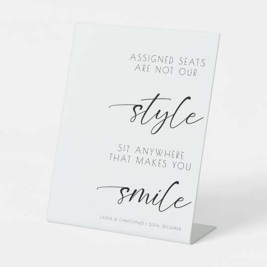 エレガントな結婚式の割り当て座席は私たちのスタイルではない 台座サイン (正面)