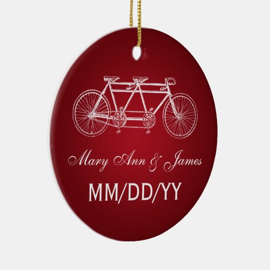 エレガントな結婚式の引き出物のタンデムバイクの赤 セラミックオーナメント (右)