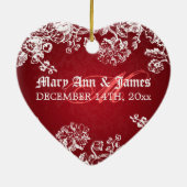 エレガントな結婚式の引き出物のビクトリアンな華麗さの赤 セラミックオーナメント (裏面)