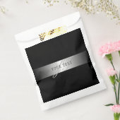 エレガントな編集可能なモノグラムスクリプトライティング | ブラック フェイバーバッグ (封をした状態)