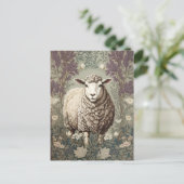 エレガントな羊とラベンダーの花の背景 ポストカード (スタンド正面)