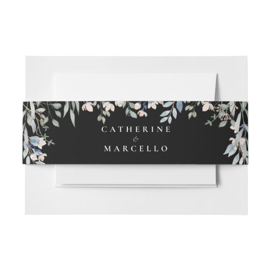 エレガントな花のカスケード ブラック＆ホワイト ウェディング 招待状ベリーバンド (正面例)