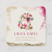 エレガントな花のケーキデザイン（ゴールドアクセント付き） スクエア名刺 (正面)