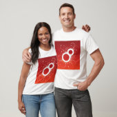エレガントな花の数字8の赤い抽象画 Tシャツ (ユニセックス)