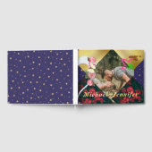 エレガントな花をあしらったミニマルなカスタムフォトウェディング ゲストブック (全面)