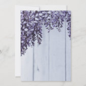 エレガントな花束 紫のバラ 木 花のウェディング 招待状 (裏面)