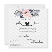 エレガントな花 何も特別なものはない、ただ愛を誓うふたりの秘密の挙式