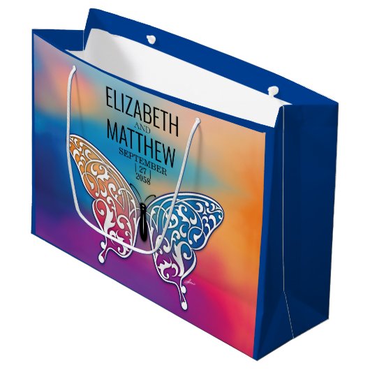 エレガントな蝶とカラフルな夕焼けのデザイン ラージペーパーバッグ (正面アングル)