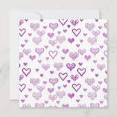 エレガントな装飾の紫色のハートの誕生日パーティー 招待状 (裏面)