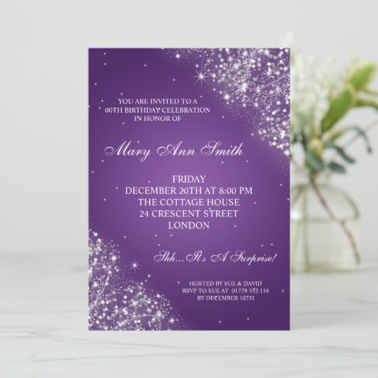 エレガントな誕生会のきらめくなグリッターの紫色 招待状 (スタンド正面)