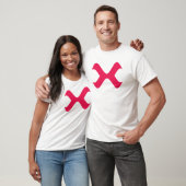 エレガントな赤い文字Xモノグラム Tシャツ (ユニセックス)