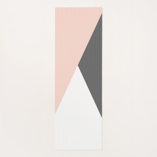 エレガントな赤面のピンク及び灰色の幾何学的な三角形 ヨガマット (裏面)