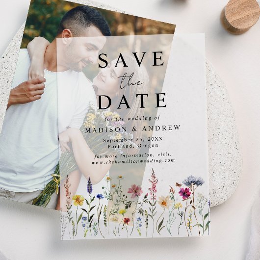 エレガントな野の花の草原の結婚式の事前告知 ベラム紙招待状