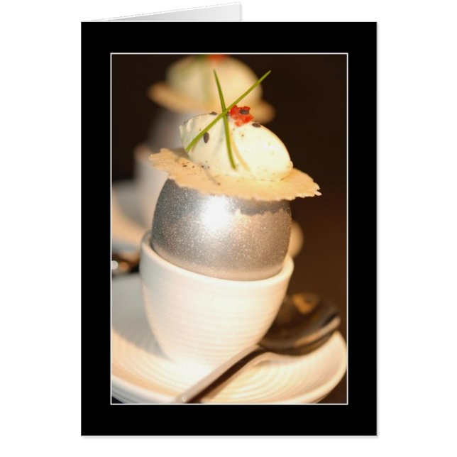 エレガントな銀製の卵 (正面)