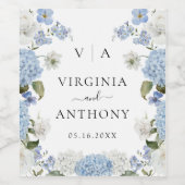 エレガントな青いアジサイと白いバラの花のウェディング ワインラベル (シングルラベル)