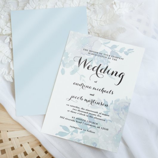 エレガントな青い花とカリグラフィーの結婚式 招待状