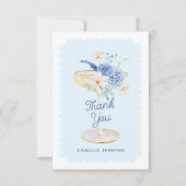 エレガントな青い花びらとプロセッコのブライダルシャワー サンキューカード (正面)
