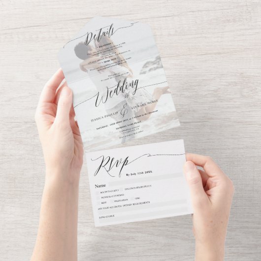 エレガントな黒と白のスクリプト 現代の写真 ウェディング オールインワン招待状 (貼ってはがせる)