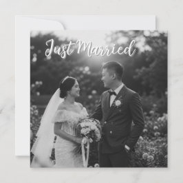エレガントな黒と白の結婚式のご案内