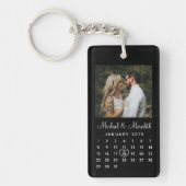 エレガントな黒の写真 結婚記念日カレンダー キーホルダー (正面)