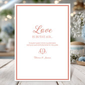 エレガントな ブッシュとホワイトの花束にリボン ウェディング 招待状