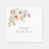 エレガントな ブッシュピンクの花の ブライダルシャワー スタンダードカクテルナプキン (正面)