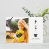 エレガントはっきりしたタイポグラフィ卒業用キャップ写真 案内状 (スタンド正面)