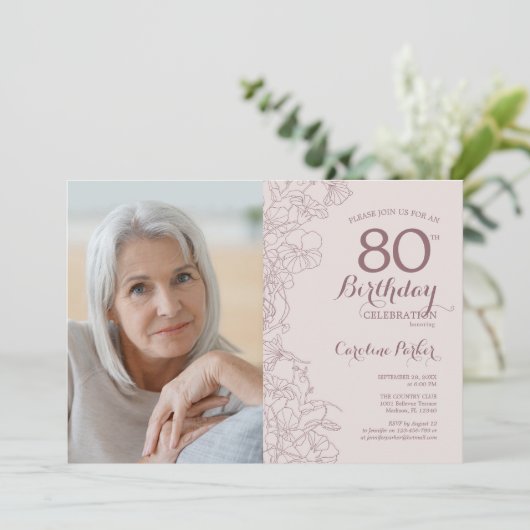 エレガントほこりっぽいピンクフローラ写真80誕生日 招待状 (スタンド正面)