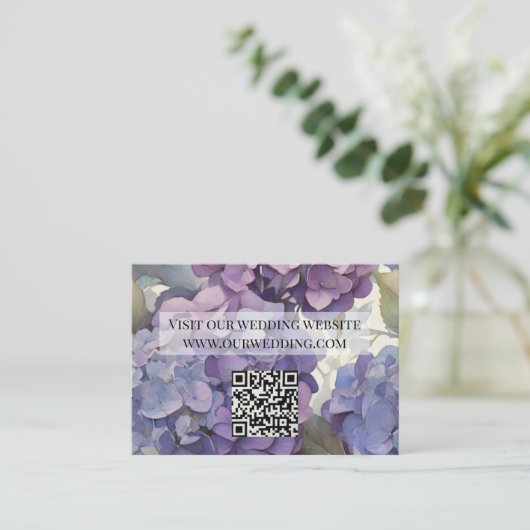 エレガントほこりっぽい紫色の水色あじさいQR エンクロージャーカード (スタンド正面)