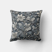 エレガントほこりっぽい青い銀の白い灰色フローラ クッション (裏面)