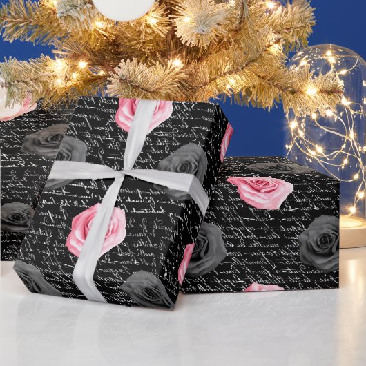 エレガントみすぼらしいシックなピンクのバラと手書き ラッピングペーパー (クリスマス)