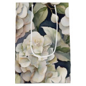 エレガントアイボリーピンク緑のネイビー色フローラ ミディアムペーパーバッグ (裏面)