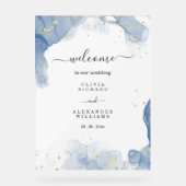 エレガントウェディング招待状ブルーと金ゴールド ミニマル アクリルサイン (正面)