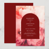 エレガントクラシッククリムゾンレッドピオニーズアーチ結婚ーズ 招待状 (正面/裏面)