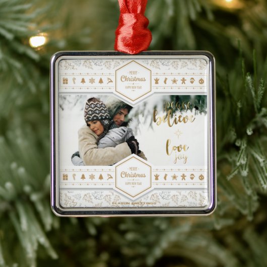 エレガントクリスマスのラブフォト メタルオーナメント (ツリー)