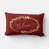 エレガントクリスマスリース信じの金ゴールドBurgundy ランバークッション (裏面)